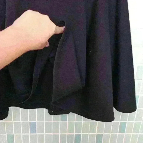 Made By Johnny Flowy Mini Skirt Black - Picture 4 of 11